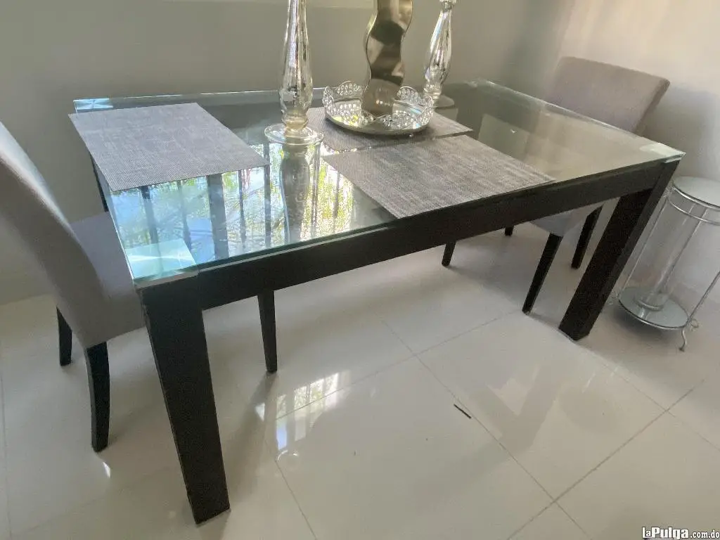 Mesa de Comedor  Cristal Y Metal Foto 7136519-1.jpg