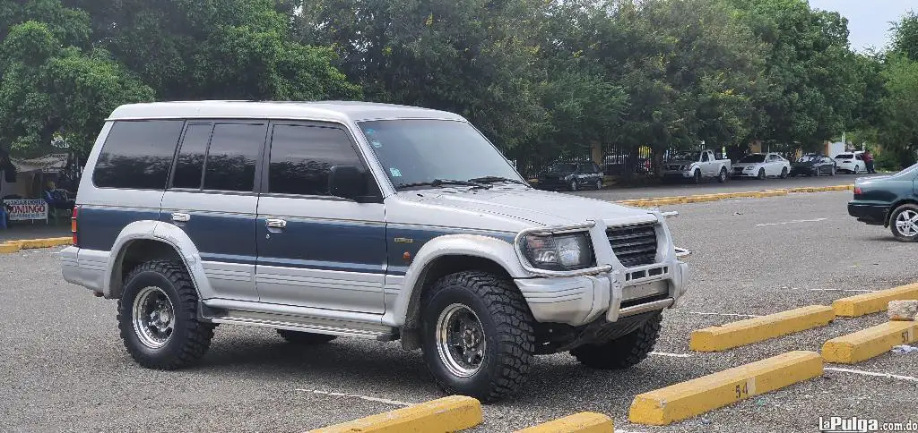 Mitsubishi Pajero 1998 Gas/Gasolina Foto 7138305-4.jpg