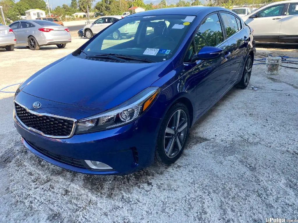 Kia Forte 2017 Gasolina Foto 7139186-3.jpg