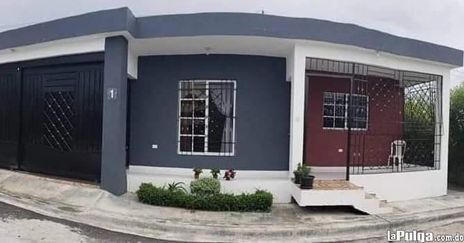 SE VENDE HERMOSA CASA EN EL RESIDENCIAL RUBI Foto 7139585-4.jpg