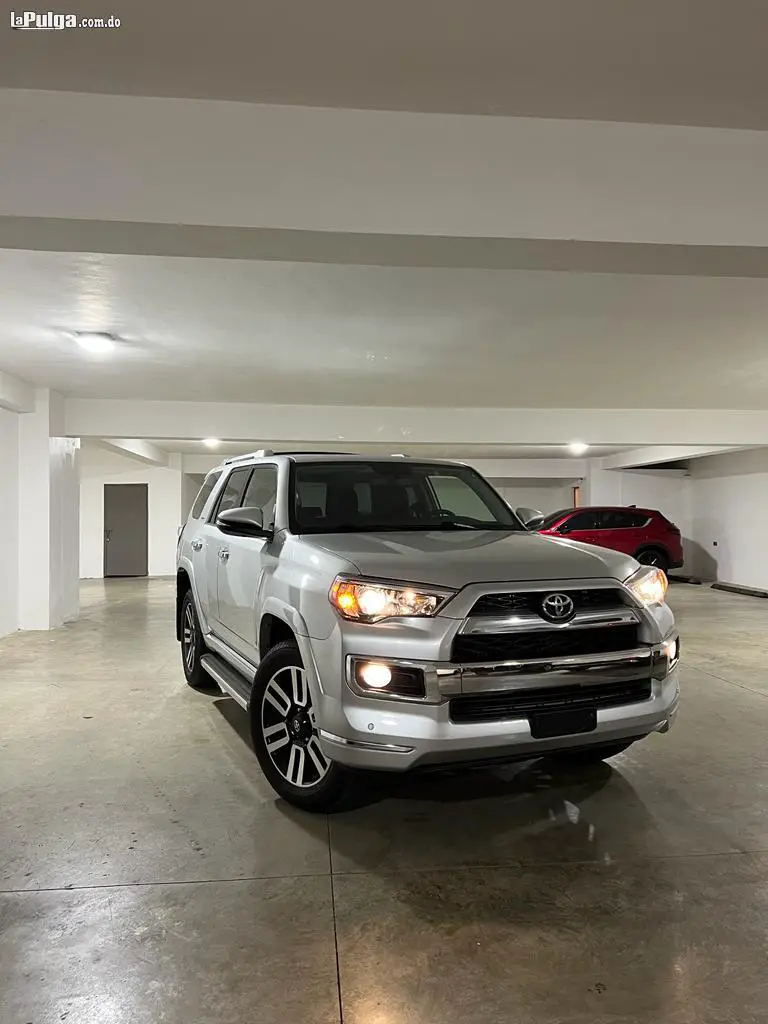 Toyota 4Runner 2019  Foto 7140498-4.jpg