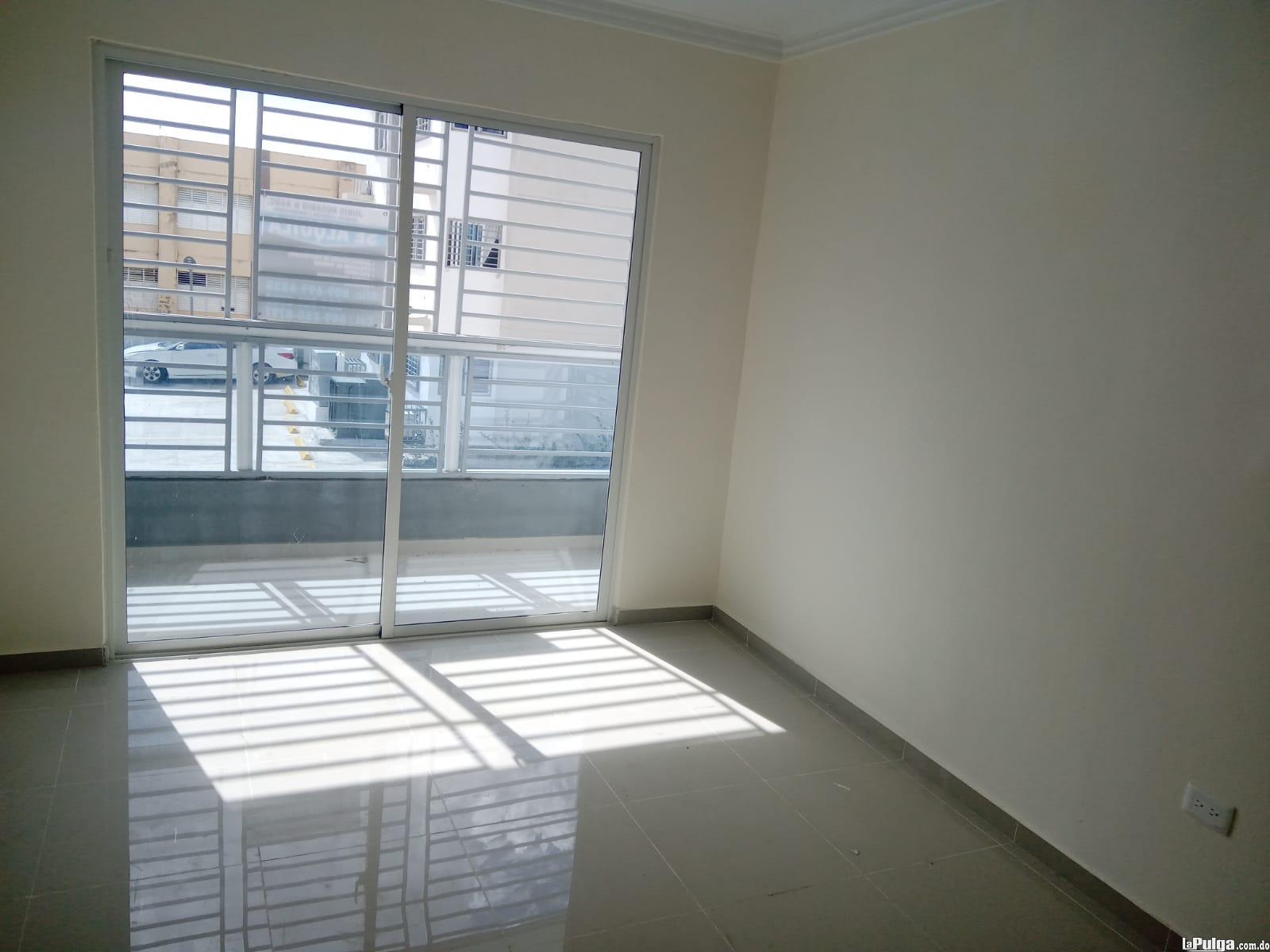 Apartamento en sector SDE - Amalia 3 habitaciones 2 parqueos Foto 7141726-5.jpg