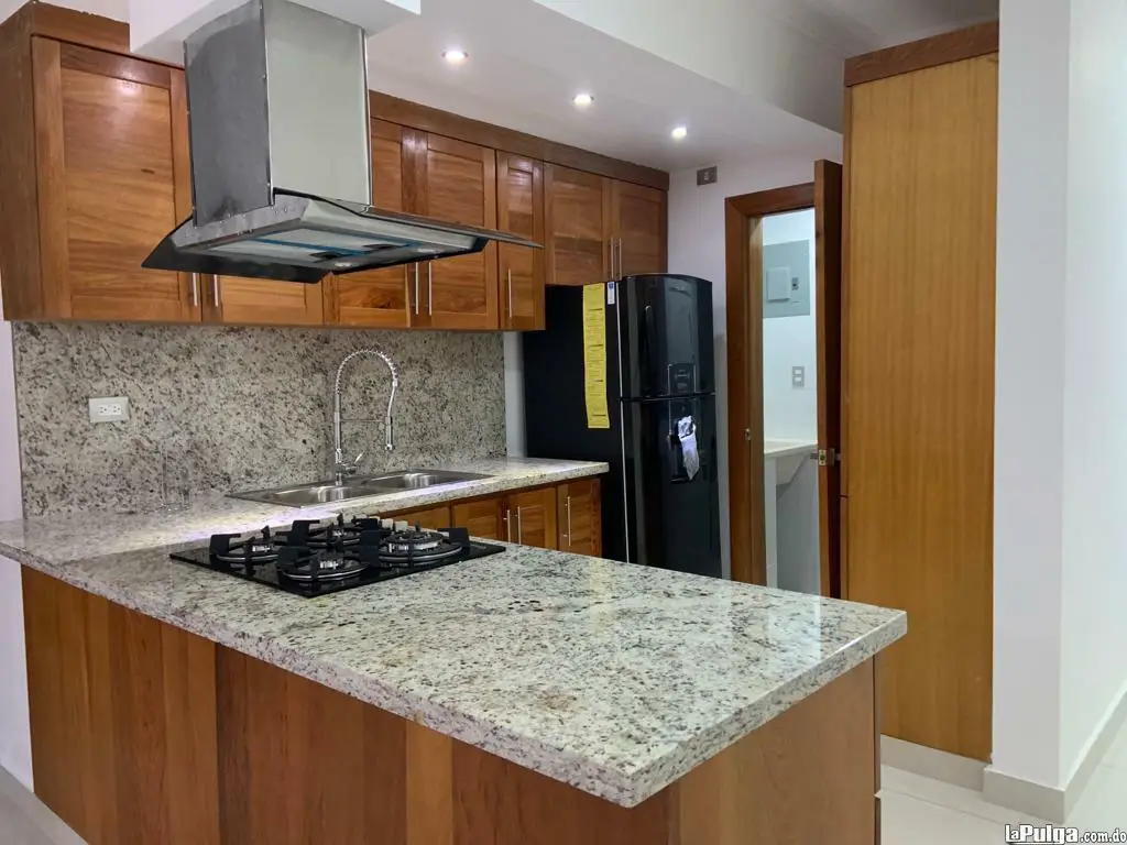 Apartamento en sector DN - Cacicazcos 2 habitaciones 1 parqueos Foto 7143732-4.jpg