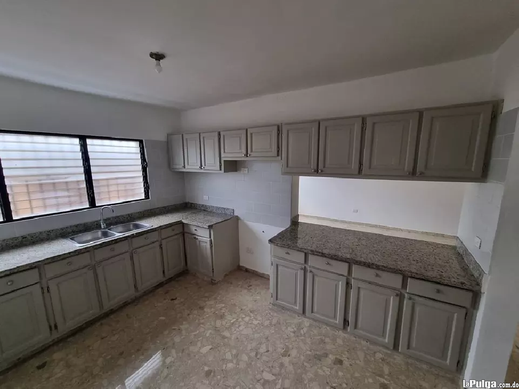 Apartamento en gazcue en alquiler como nuevo Foto 7147695-3.jpg