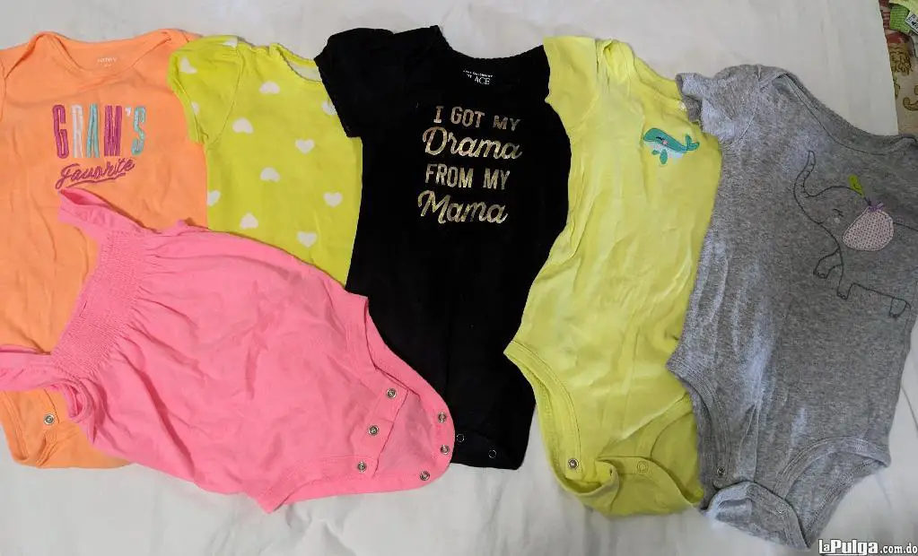 Bodys para niña 12 a 24 meses. Excelente condiciones! Foto 7149335-4.jpg