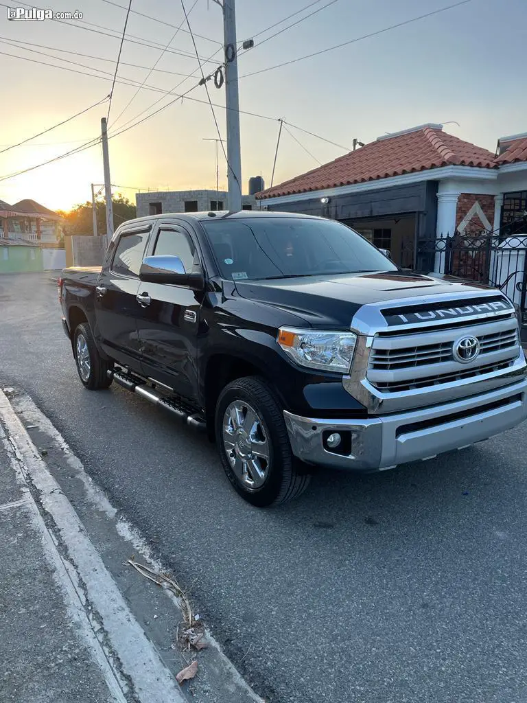 2015 Toyota Tundra 1974 Edition Gasolina Foto 7150122-3.jpg