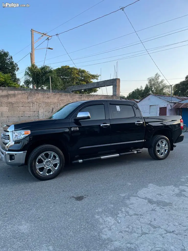 2015 Toyota Tundra 1974 Edition Gasolina Foto 7150122-4.jpg