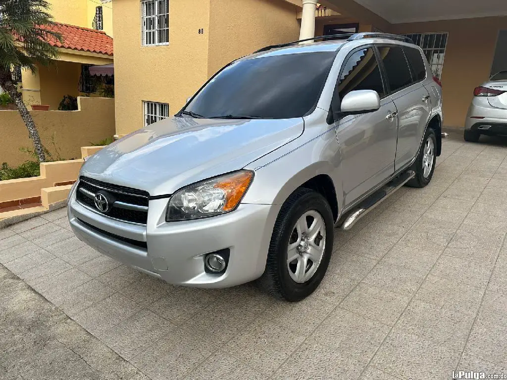 Toyota RAV4 2011 4WD Foto 7151452-1.jpg