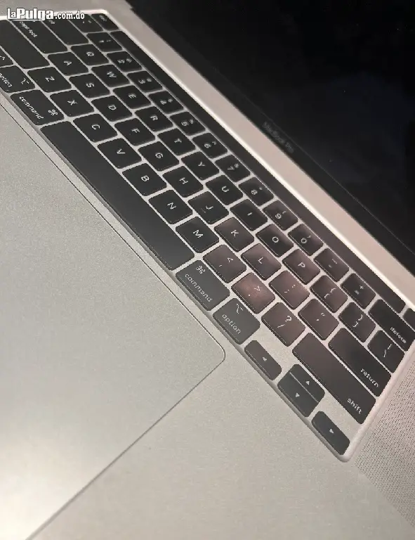 VENDO MACBOOK PRO 2019 16 i9 1TB COMO NUEVA  Foto 7156198-1.jpg