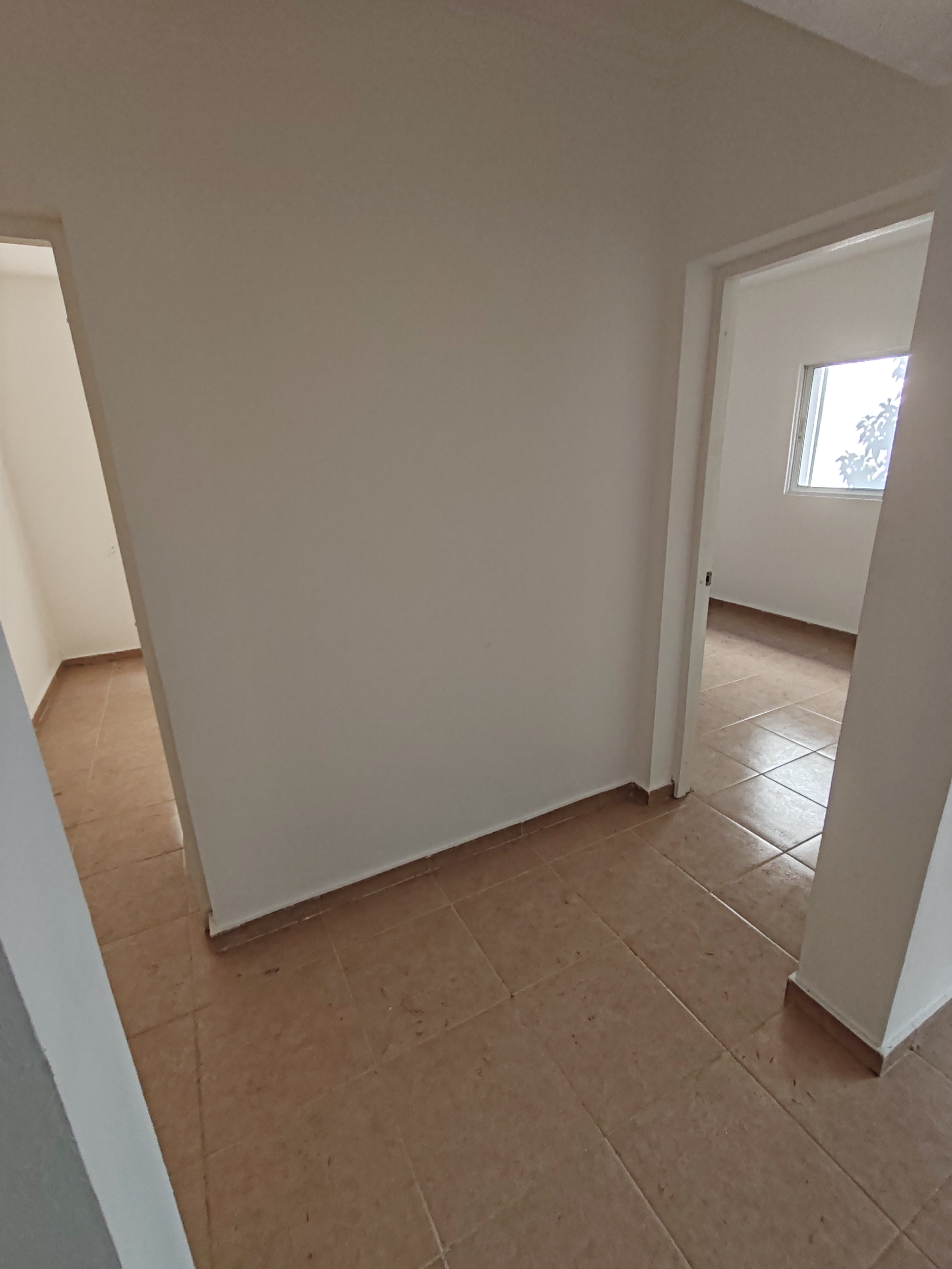 Rento 3er piso Vista Hermosa Santo Domingo Este  Foto 7156224-7.jpg