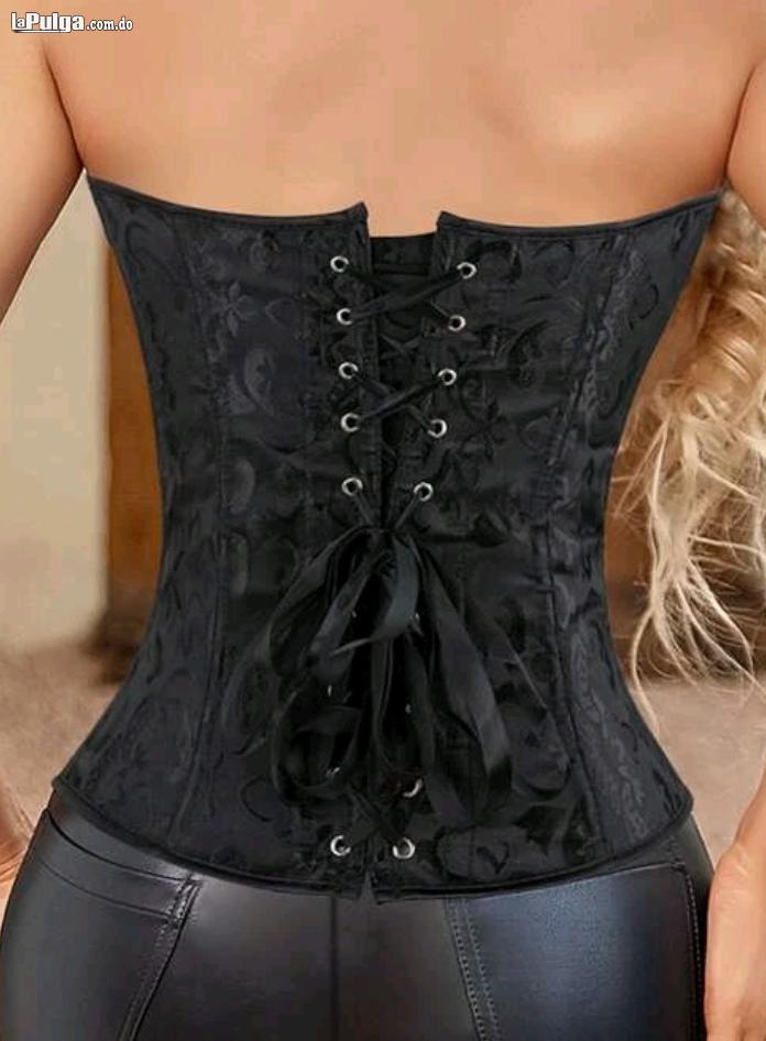 Hermoso corset con detalle ajustable  de trensado en la espalda  Foto 7162548-3.jpg