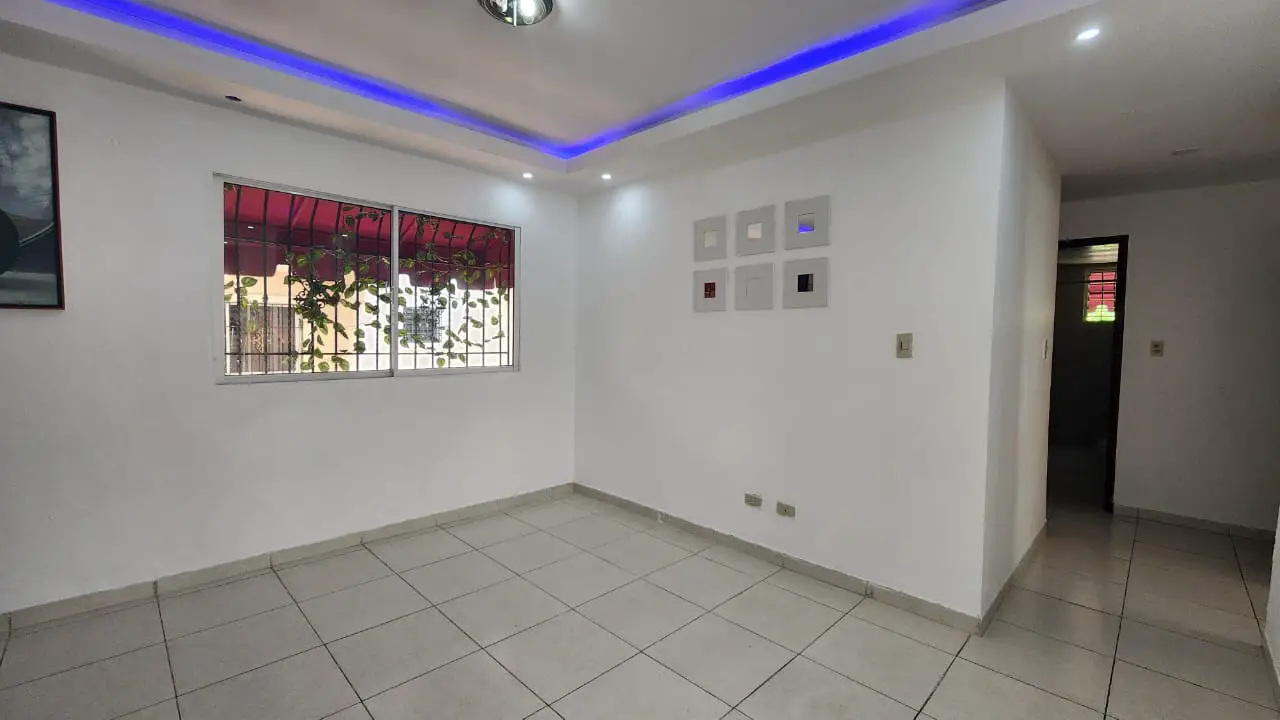 Apartamento en venta en el carmen renat 3 Foto 7162793-3.jpg