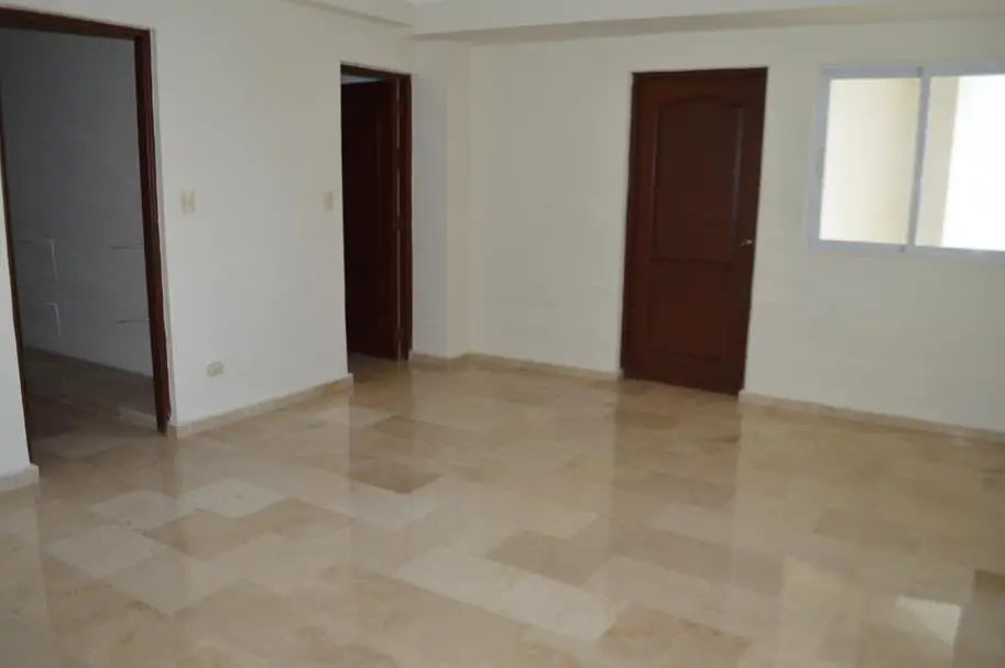 Apartamento en venta amplio claro y ventilado en Piantini  Foto 7163868-2.jpg