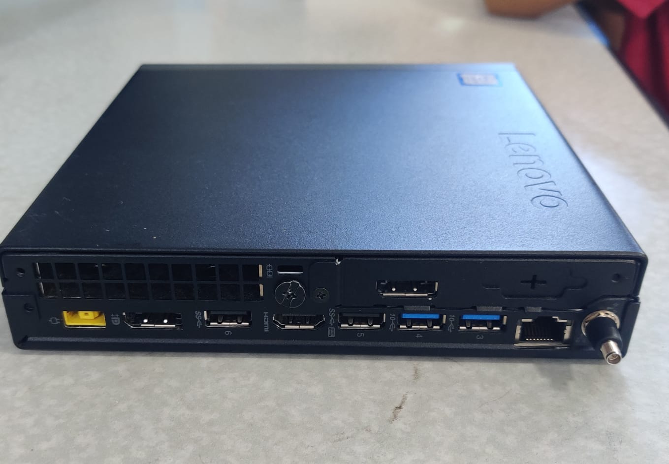 CPU LENOVO TINY M720Q CORE i5 A 1.7GHZ MEMORIA 16GB DDR4 SSD 256GB Foto 7164904-14.jpg