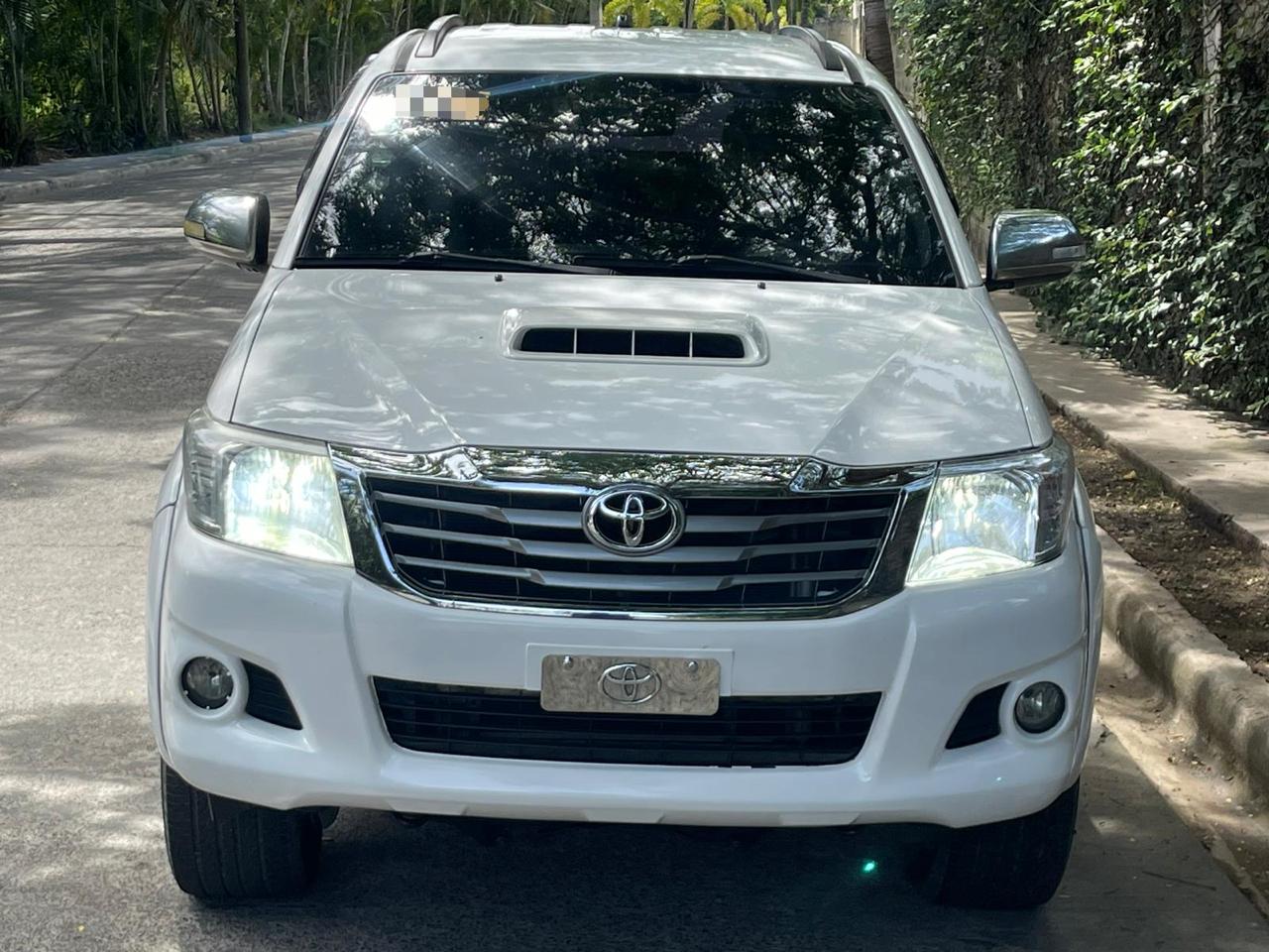 Toyota Hilux 2013 Foto 7165534-1.jpg