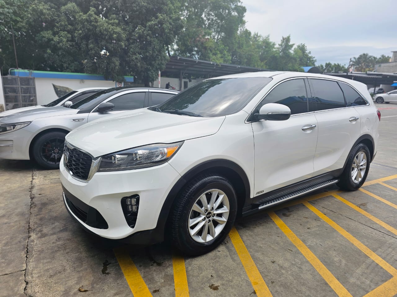 Kia  2019 Gasolina Foto 7165996-1.jpg