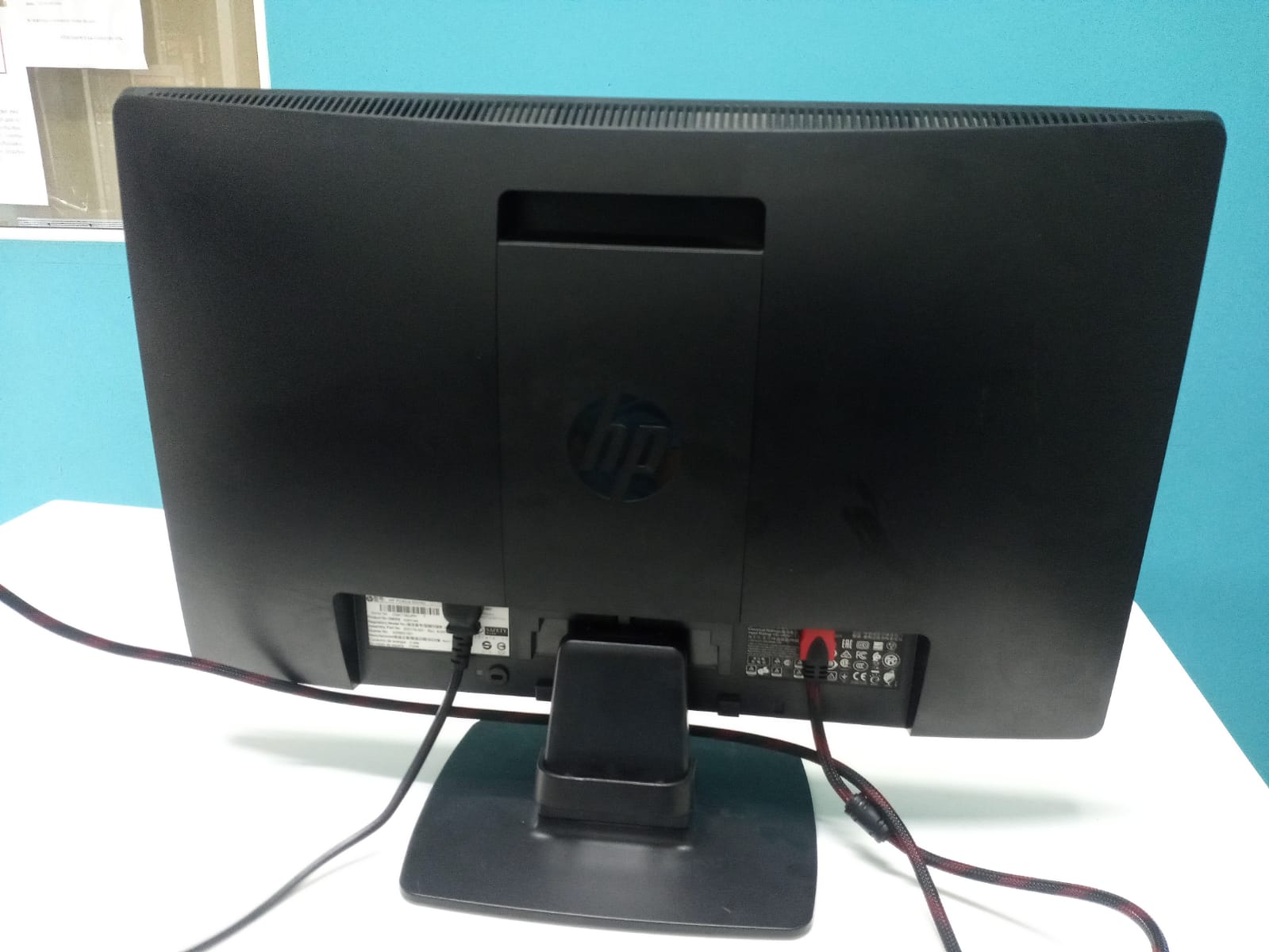 MONITOR HP P240VA LED Foto 7166784-4.jpg