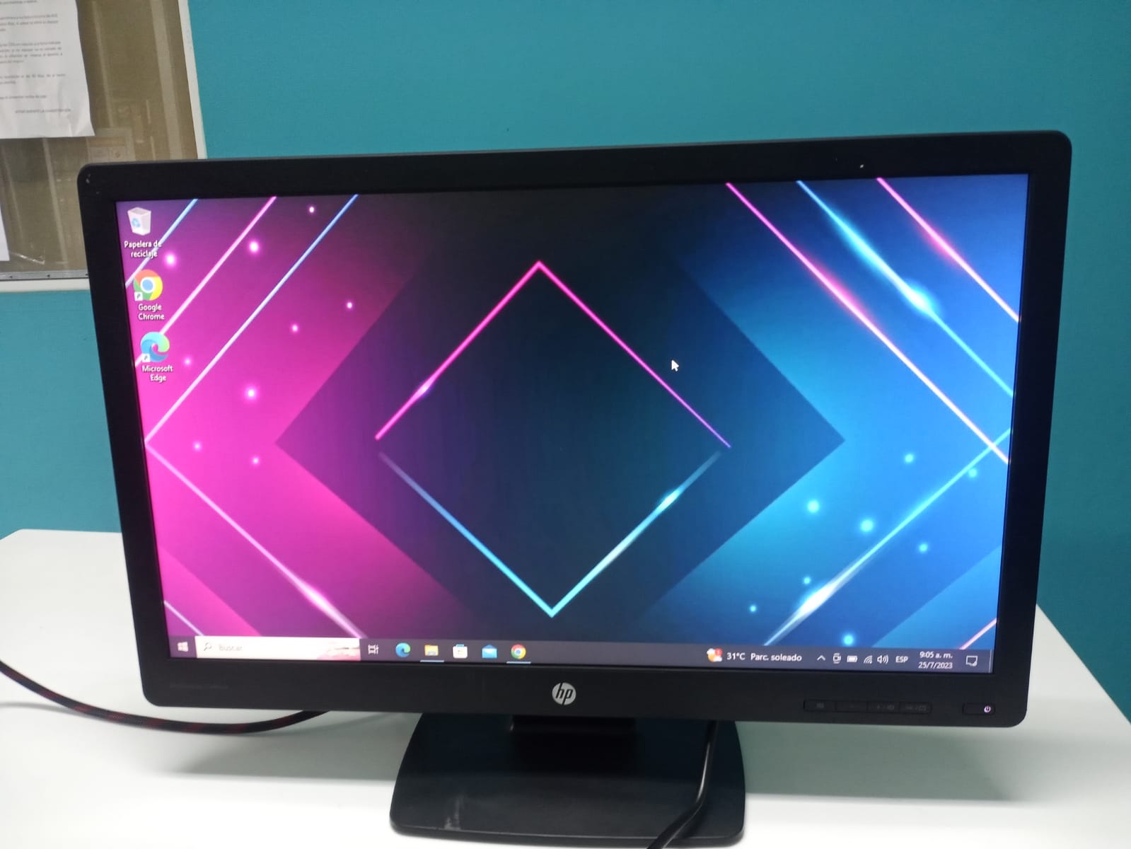 MONITOR HP P240VA LED Foto 7166784-5.jpg