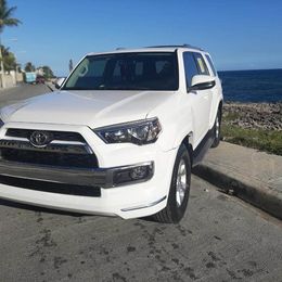 TOYOTA RUNNER 2016 SR5 en Santo Domingo Oeste Foto 7168548-H1.jpg