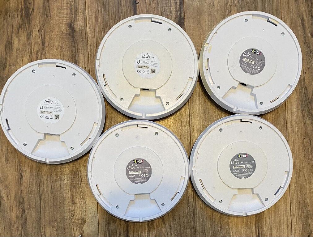 Ubiquiti UniFi AP-Largo Alcance UAP-LR El UAP-LR Foto 7169909-3.jpg