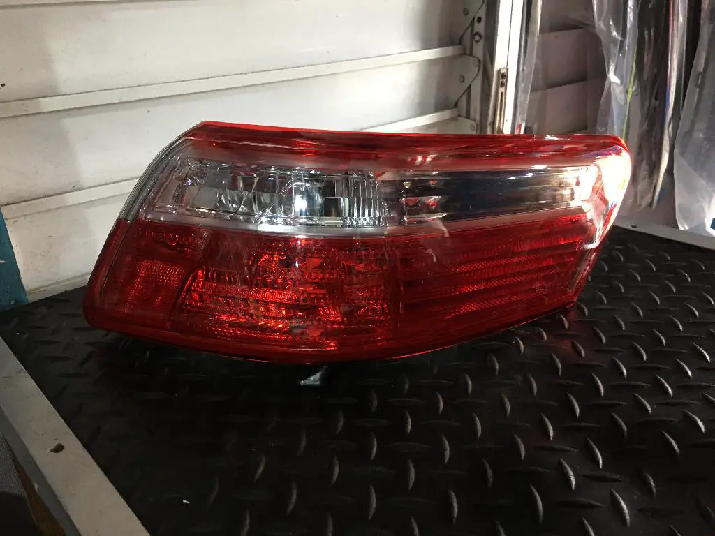 FAROL CAMRY 2007-2011 Foto 7171962-1.jpg