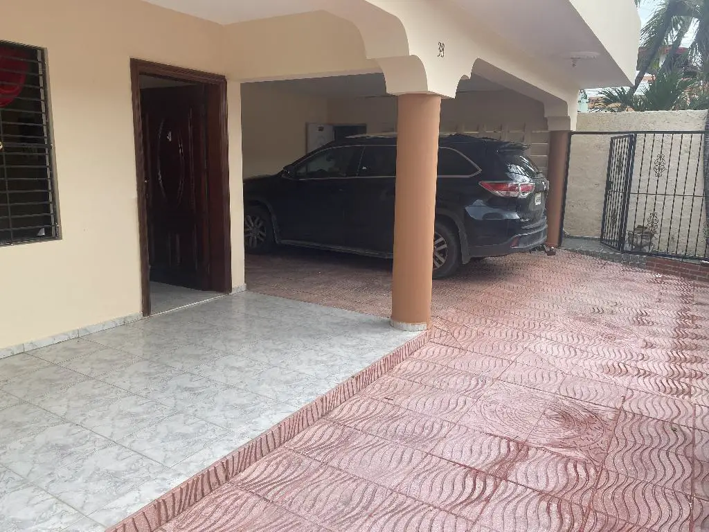 VENDO CASA EN LOS CORALES DEL SUR 2 NIVELES Foto 7174783-1.jpg