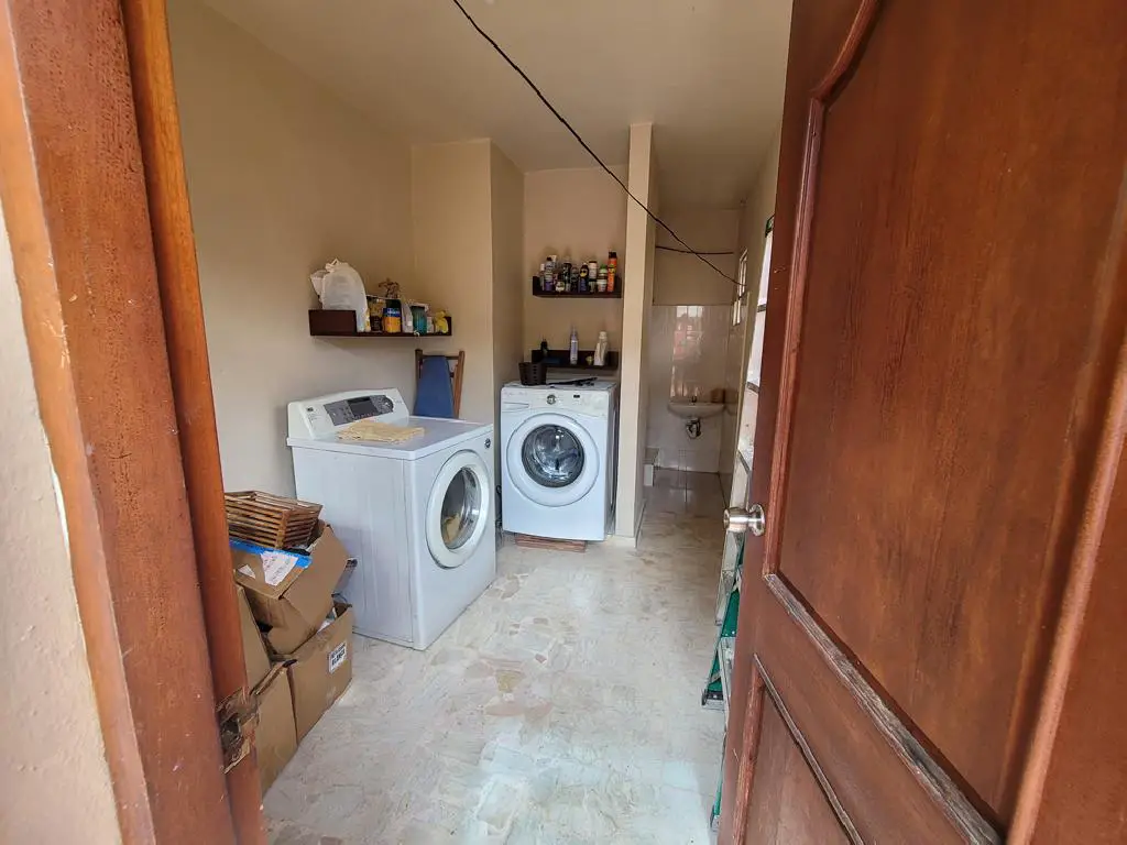 SE VENDE CASA DE DOS NIVELES EN LOS CORALES DEL SUR SANTO D Foto 7174871-5.jpg