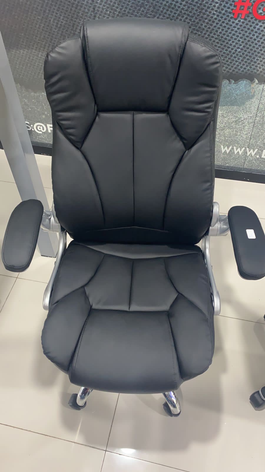 Silla gaming reclínable Foto 7177463-1.jpg