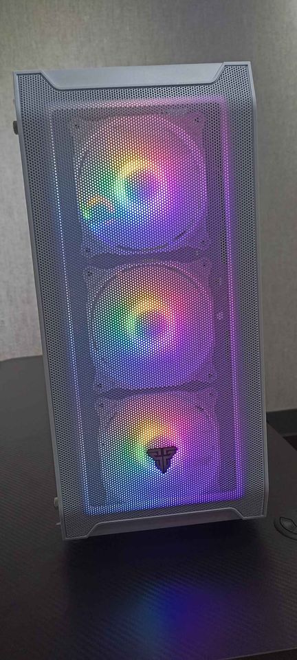 Case gaming ATX  Foto 7179981-1.jpg