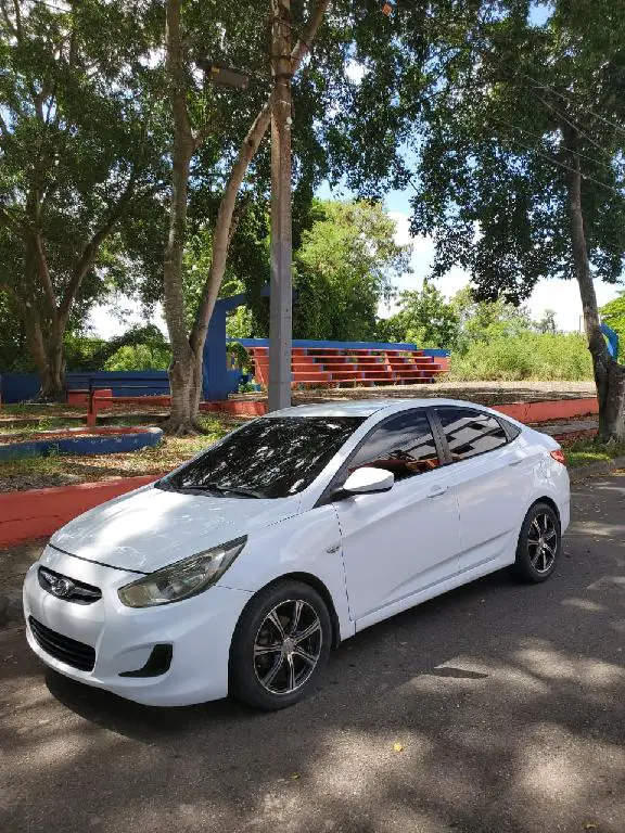 Hyundai  2014 Gasolina Foto 7184012-3.jpg