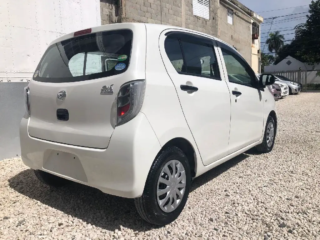 Daihatsu Mira 2017 Financiamiento disponible Foto 7190215-4.jpg