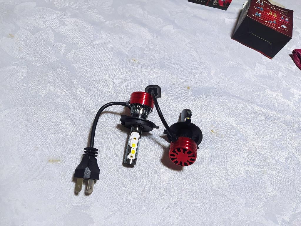 Bonbillo led h4 de 420 W 190 mil Lumenes  Foto 7190885-3.jpg