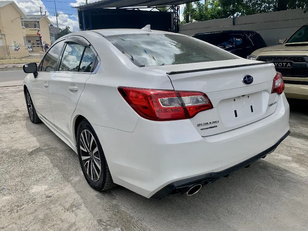 Subaru Legacy 2019 Primium  Foto 7192611-5.jpg