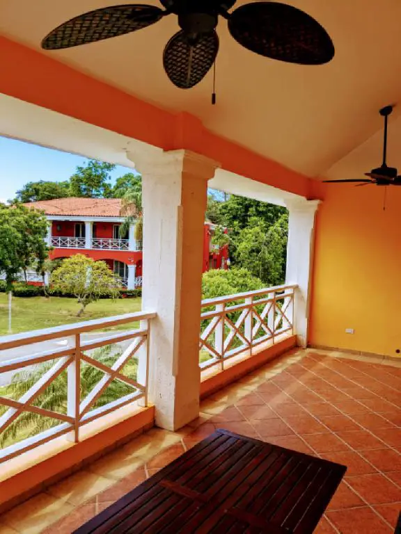 APARTAMENTO DE 178 MTS EN VENTA EN GUAVABERRY 3 HAB 2 BAÑO Foto 7193306-8.jpg