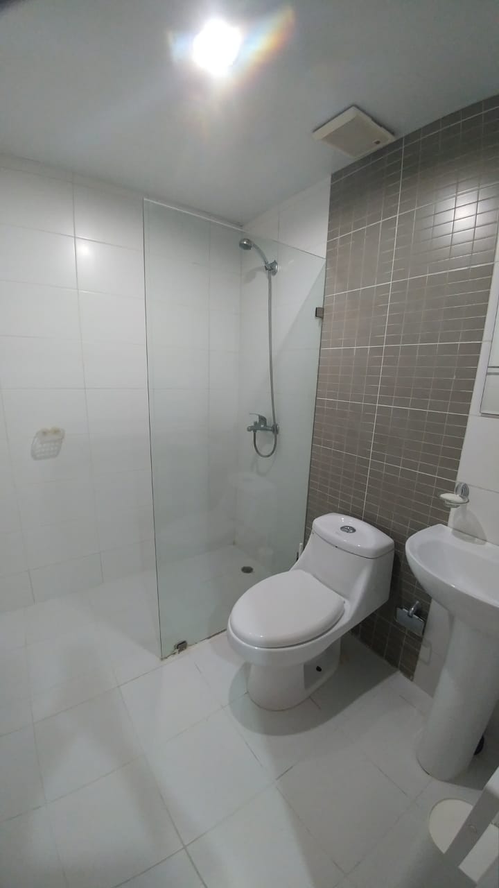 APARTAMENTO AMUEBLADO EN ALQUILER Foto 7196717-3.jpg