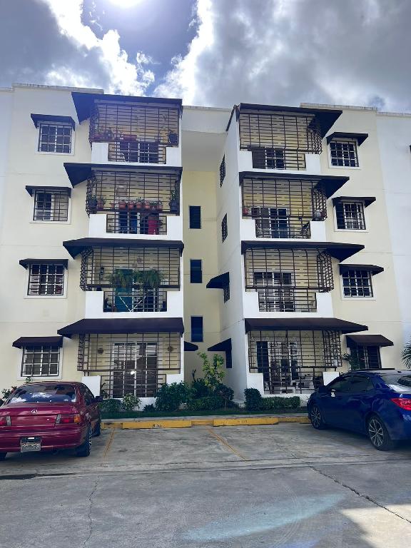 Apartamento en alquiler en Santo Domingo Este  Foto 7200096-1.jpg