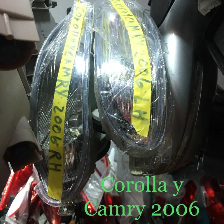 SET FOG LAMP TOYOTA COROLLA Y CAMRY 2006 Foto 7201921-1.jpg