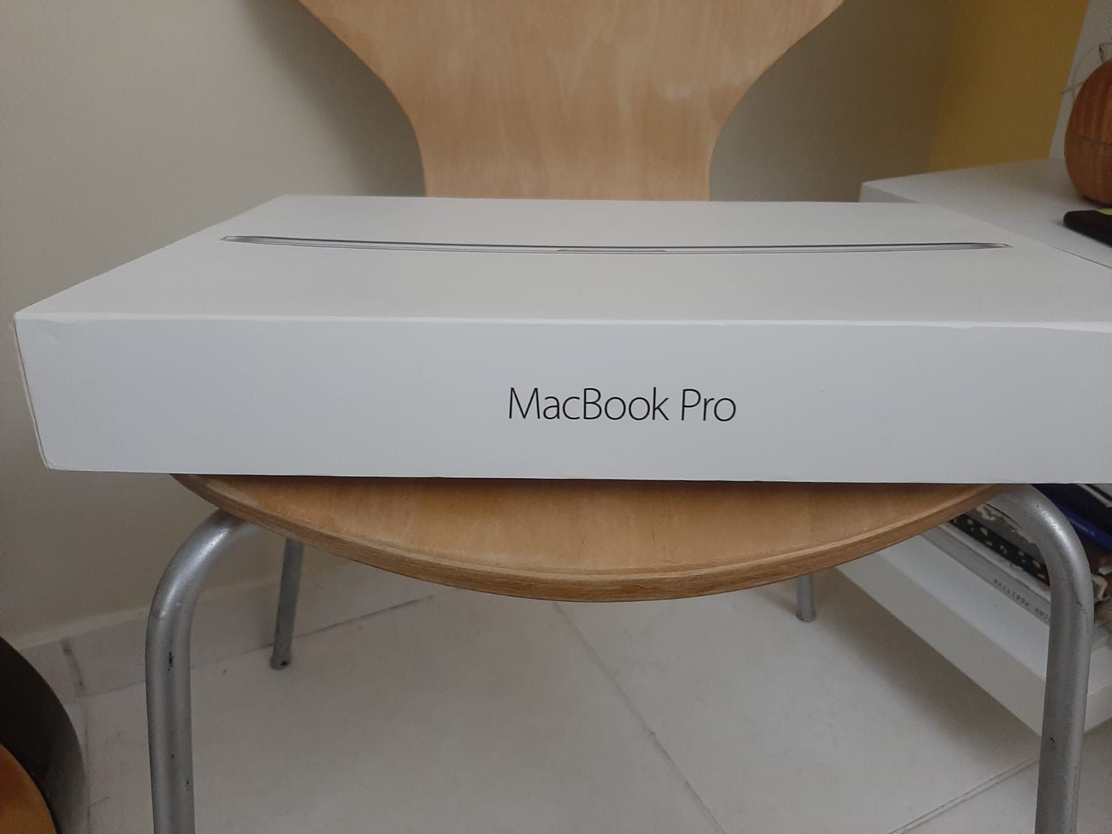 MackBook Pro 15-inch  Foto 7203024-Y1.jpg