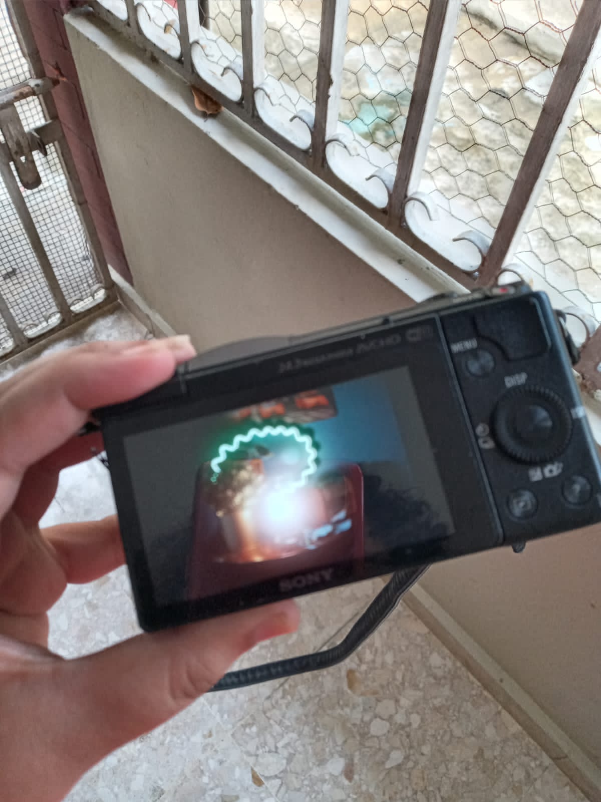 Camara semiprofesional Sony Alpha 5300 Foto 7203266-5.jpg