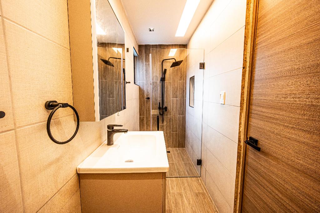 Ventas de casas residencial los hidalgos KM 14 Autopista Duarte. Foto 7203431-15.jpg
