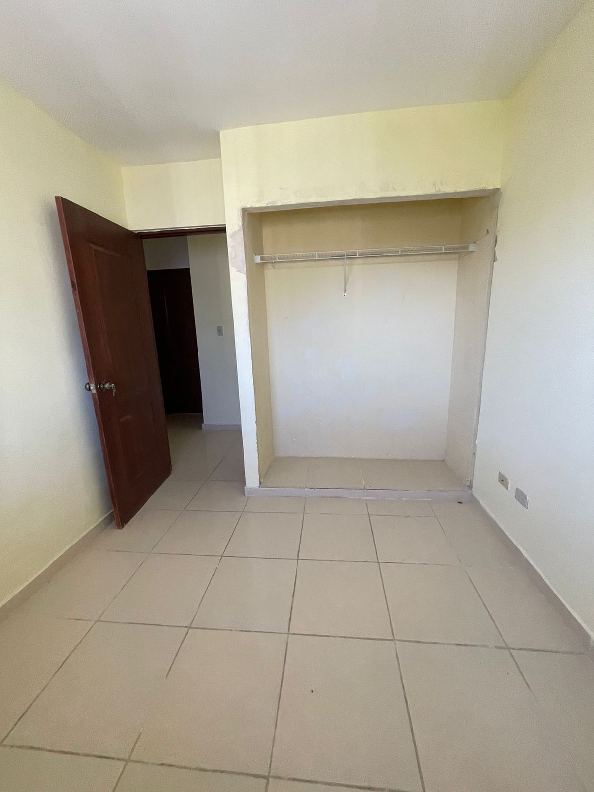 Alquiler de apartamento en el residencial Juan Rafael Sur 3 habitacion Foto 7205150-5.jpg