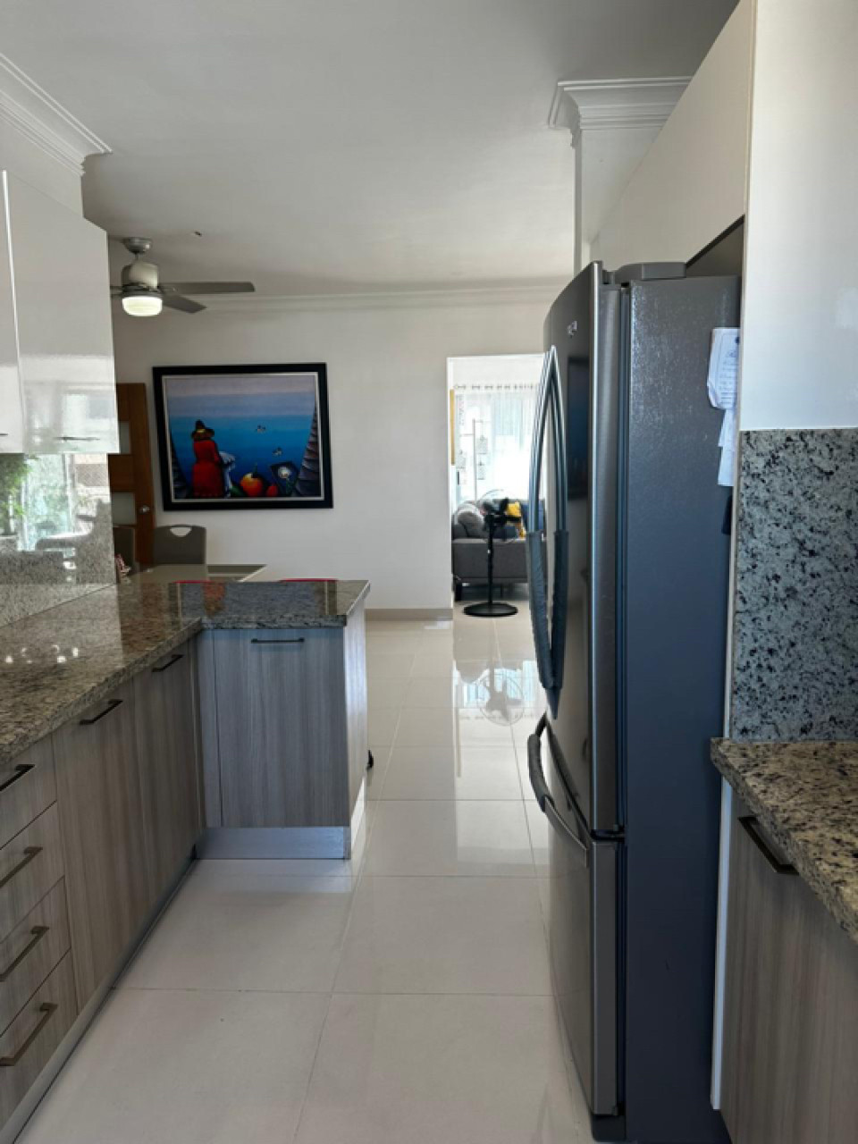 Venta de hermoso apartamento en Torre Isabella 2 Evaristo Morales Foto 7206966-3.jpg