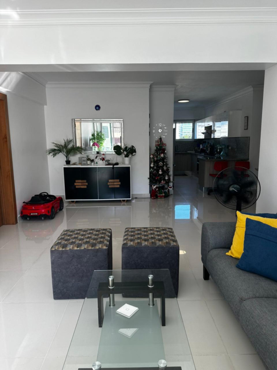 Venta de hermoso apartamento en Torre Isabella 2 Evaristo Morales Foto 7206966-4.jpg