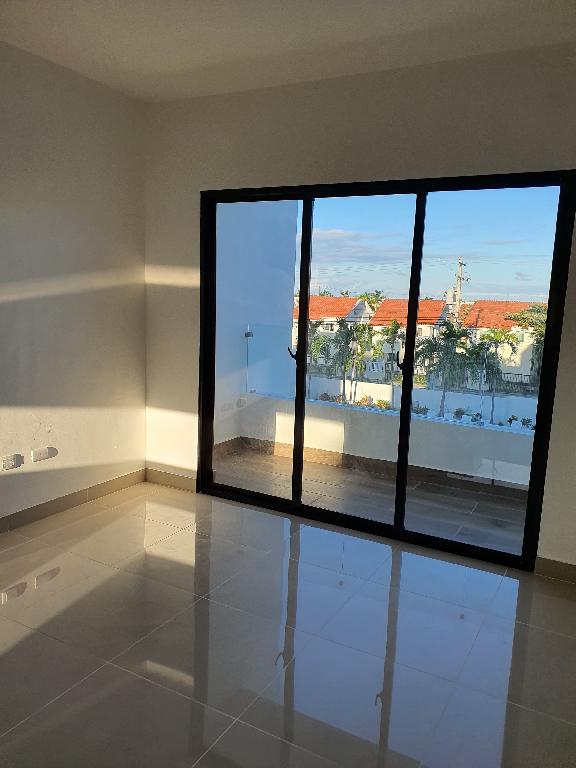 Apartamento en Alquiler en Bavaro  Foto 7213422-4.jpg