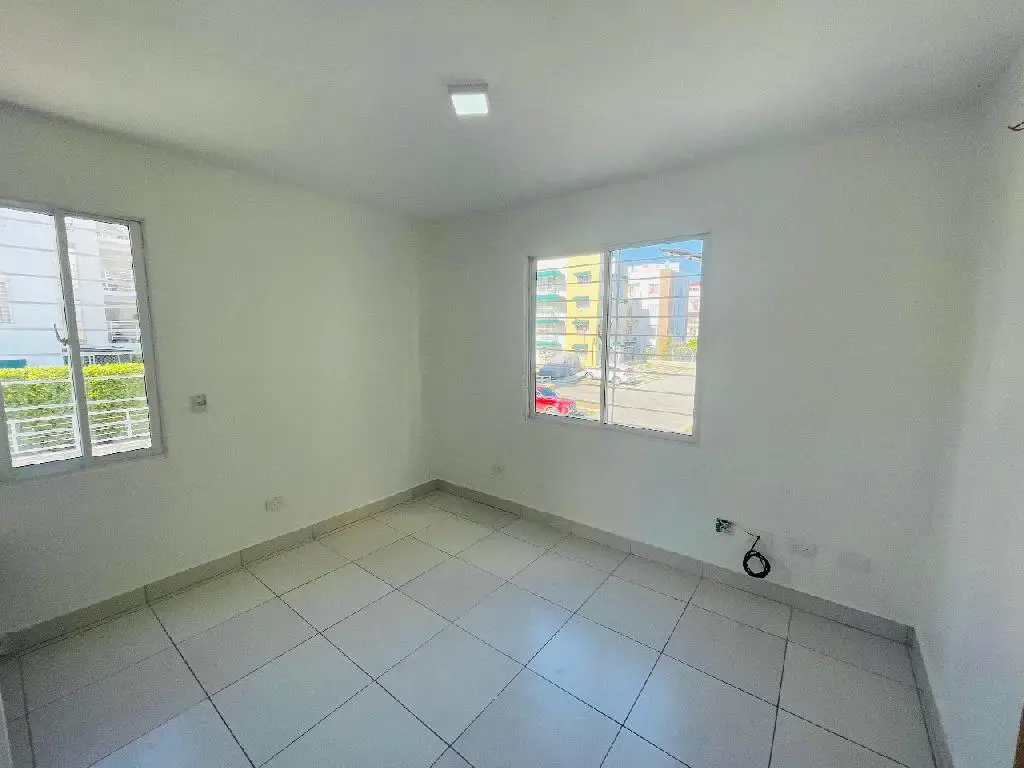 Apartamento en Venta en Santo Domingo Norte 2do Piso Res Colinas del R Foto 7218324-2.jpg