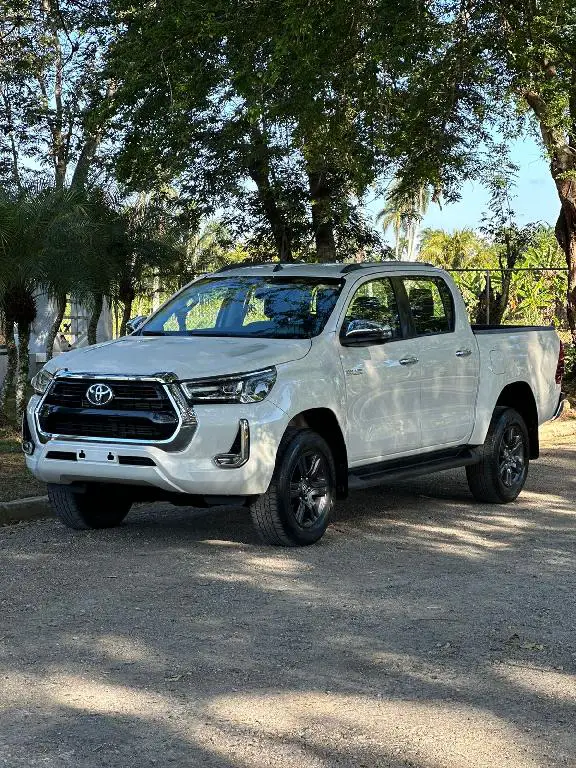 Toyota Hilux Limited 2022 · FINANCIAMIENTO DISPONIBLE✅ Foto 7219200-2.jpg