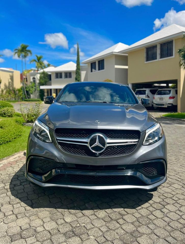 Mercedes Benz GLE 63S 2019 Foto 7219525-1.jpg