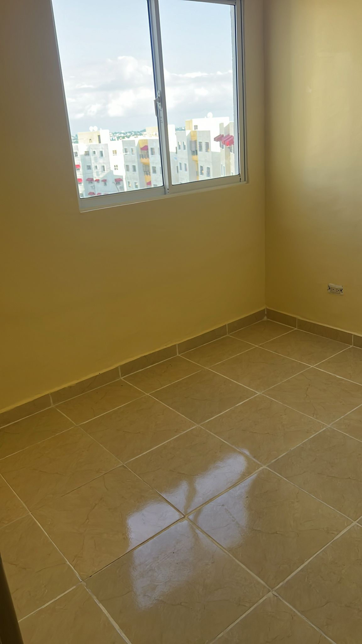  Apartamento amueblado en la Av. Jacobo Majluta  Foto 7219997-6.jpg