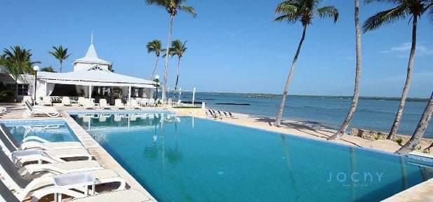 Jochy Real Estate vende villa en el complejo turístico Playa Nueva Rom Foto 7223541-k3.jpg