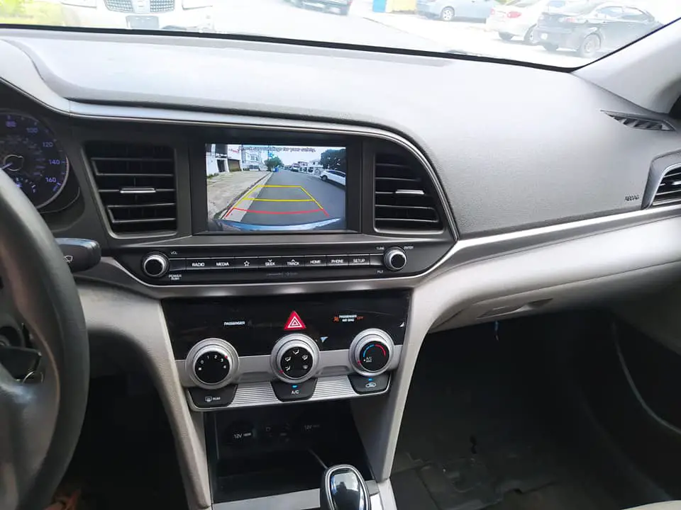 Hyunday Elantra 2019 Foto 7226579-1.jpg